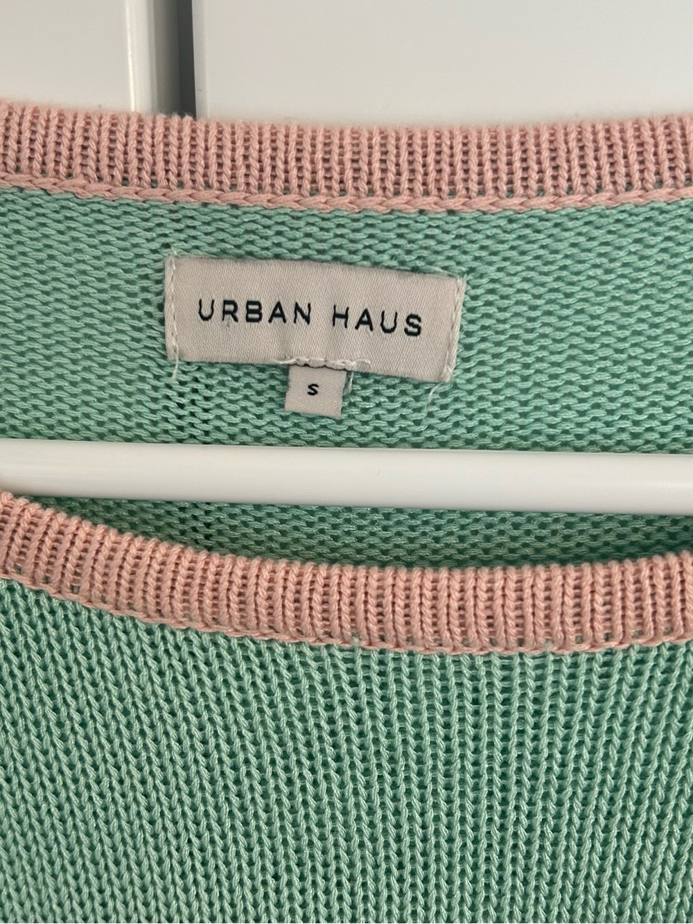 The Urban Haus Women’s Pastel Striped Knit Sweater Top Puff Sleeve- Size S - Picture 3 of 11